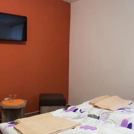 Motel Pavov Jihlava Εξωτερικό φωτογραφία