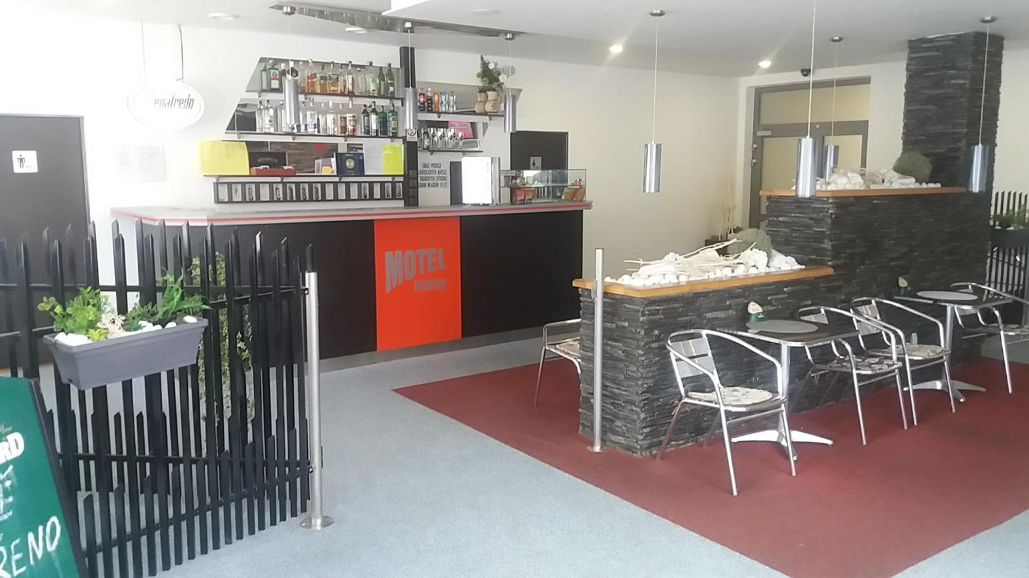 Motel Pavov Jihlava Εξωτερικό φωτογραφία
